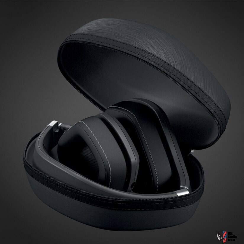 CASQUE SHARK SPARTAN GT PRO BRILLANT LIGHT BLANC