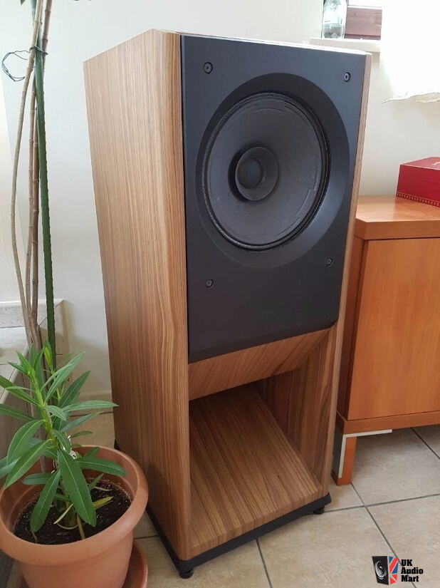 Lowter - Página 2 1494496-unique-diy-floor-standing-bvr-big-vent-reflex-horn-speakers