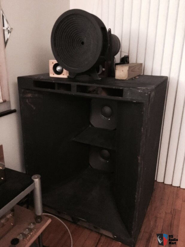 Jbl Horn Loading Speaker Cabinets Photo 1829680 Uk Audio Mart