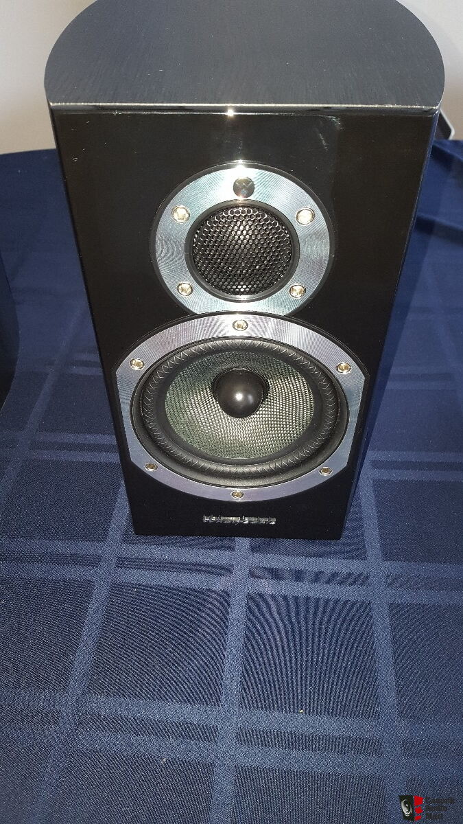Wharfedale Diamond 10 1 Center Channel And Bookshelf Speakers