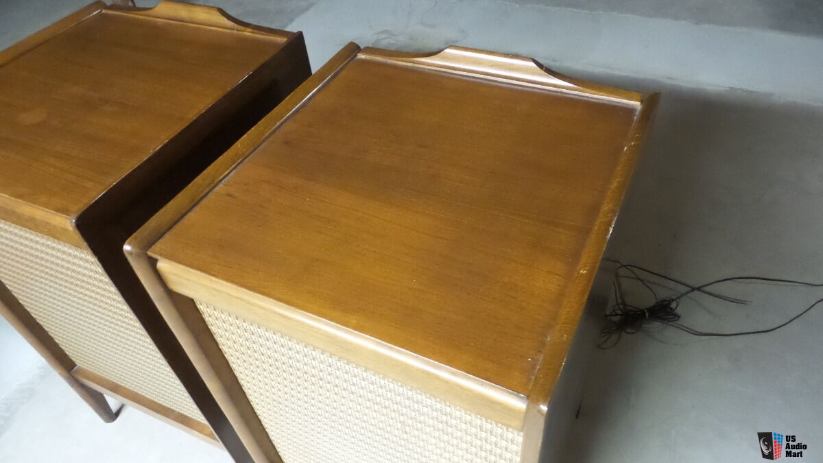 Walnut Speaker Cabinets With Jensen Speakers Photo 1975830 Uk