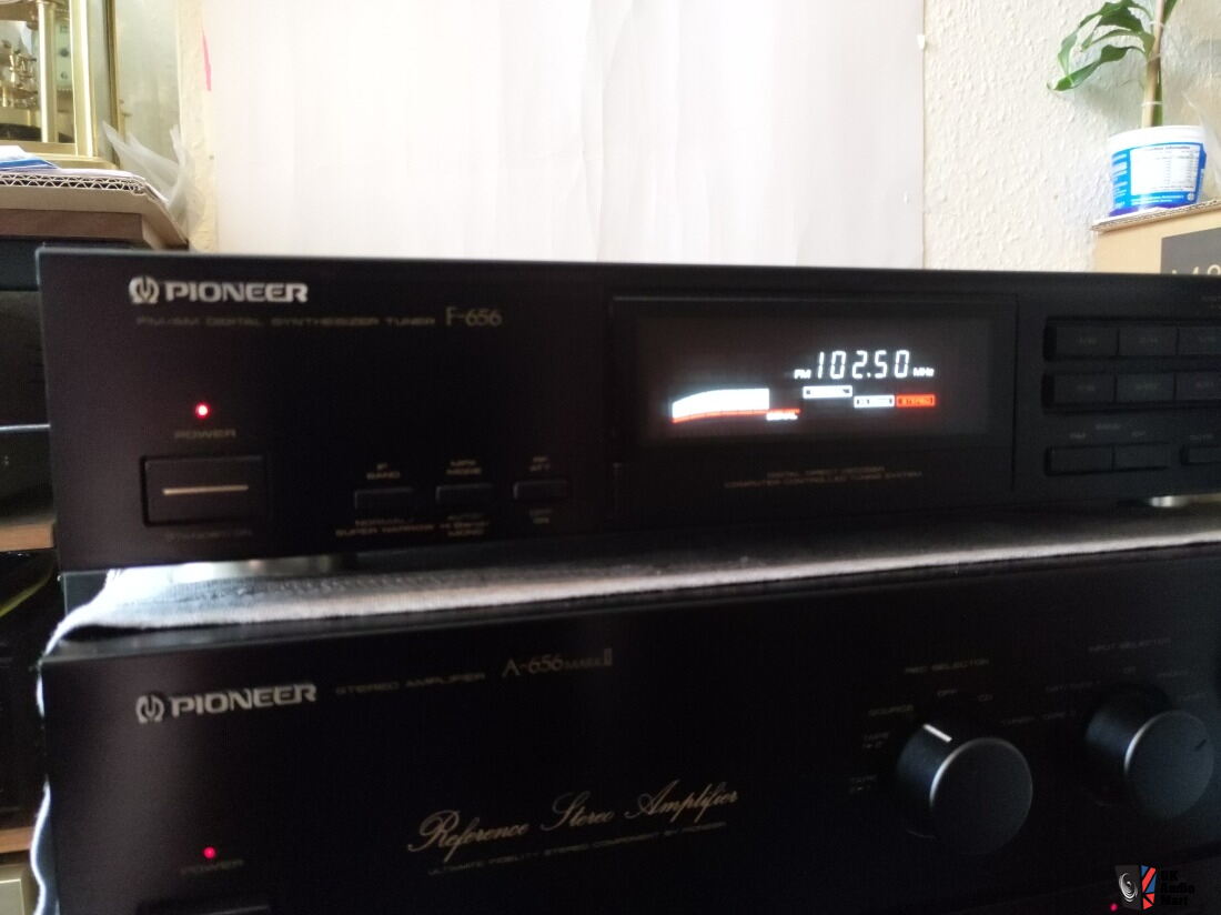 Pioneer A656 mark II stereo integrated amplifier + matched F656