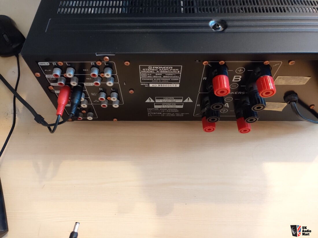 Pioneer A656 mark II stereo integrated amplifier + matched F656