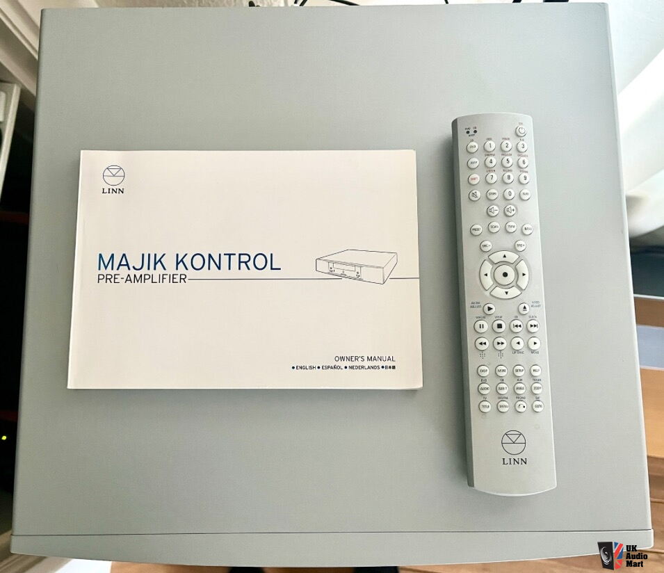 Linn Majik Kontrol with MM Phono, Linn Remote and Manual For Sale